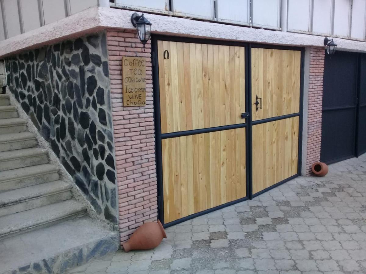 Guesthouse Giorgi Telawi Zewnętrze zdjęcie